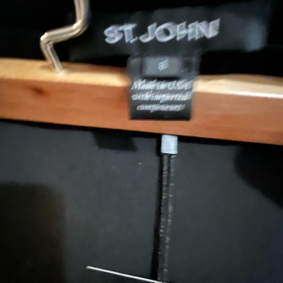 Brand new ST. John pant, The New Standard,size 8 - Picture 13 of 13